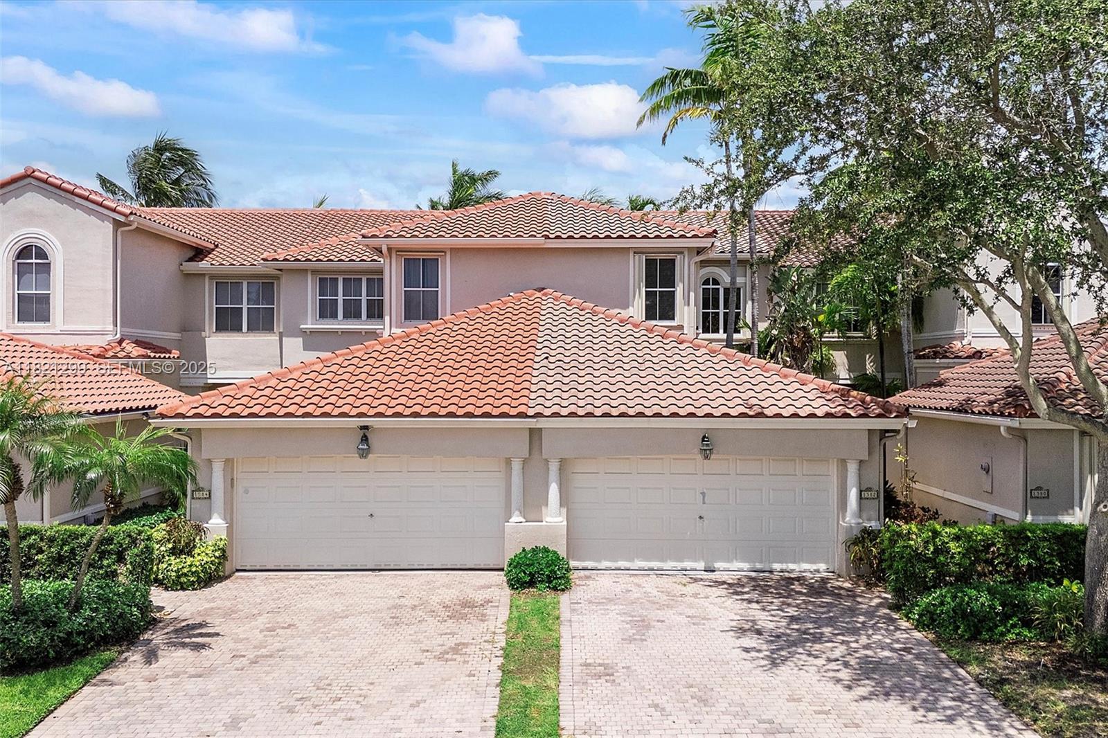 1382 Harbor View W, Hollywood, FL 33019, Hollywood
