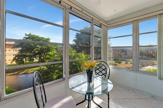 2900 NW 47th Terrace 310A, Lauderdale Lakes, FL 33313