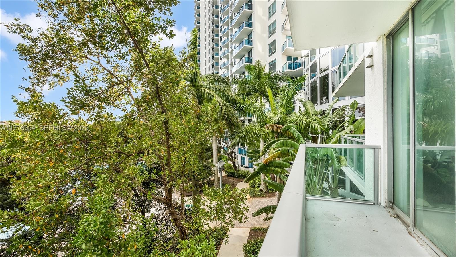 2681 N Flamingo Road 306S, Sunrise, FL 33323 photo 18