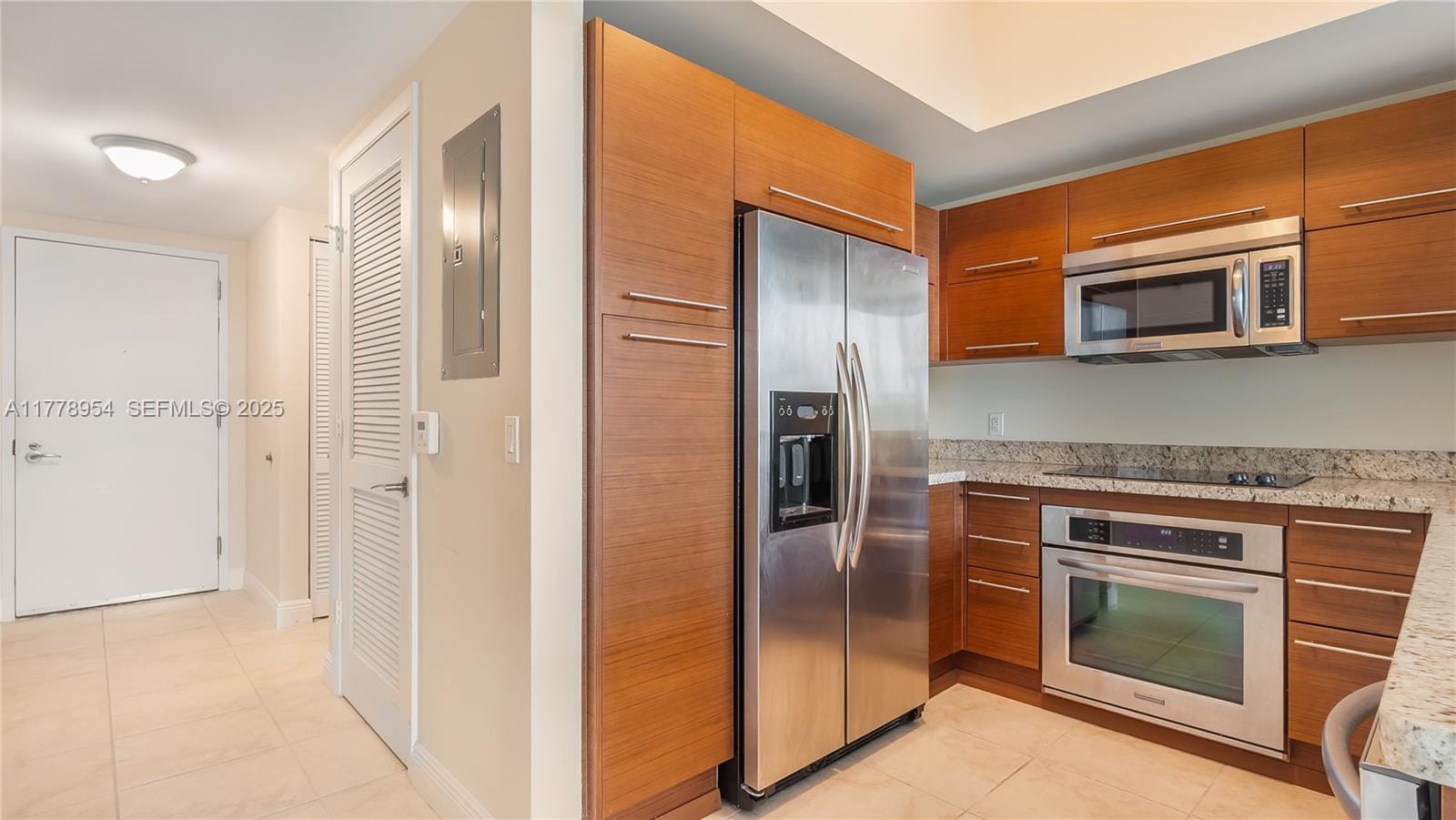 2681 N Flamingo Road 306S, Sunrise, FL 33323 photo 5