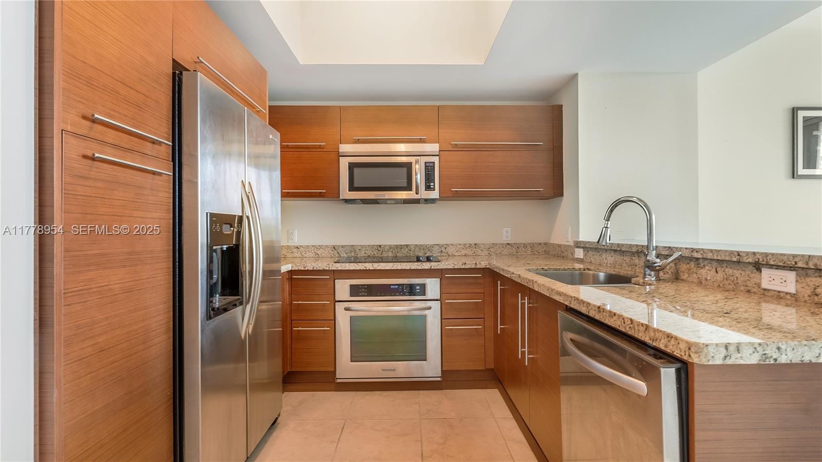 2681 N Flamingo Road 306S, Sunrise, FL 33323 photo 6