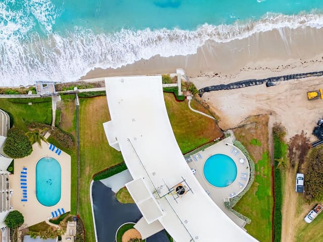 5400 N Ocean Drive 4c, Singer Island, FL 33404