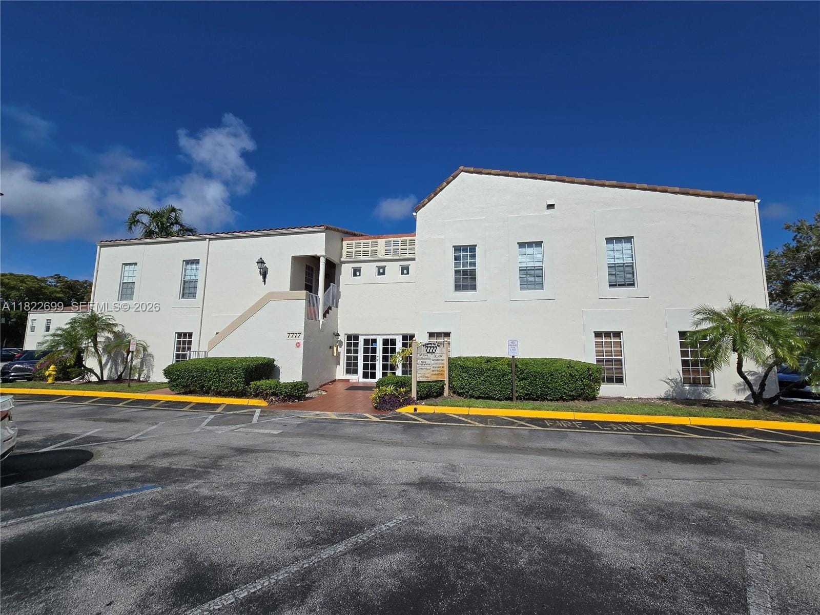 7777 N University Drive 101 — photo 2