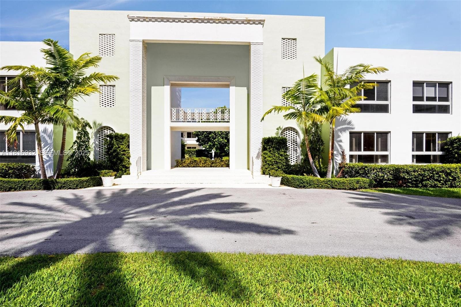 9920 Collins Avenue 2, Bal Harbour, FL 33154