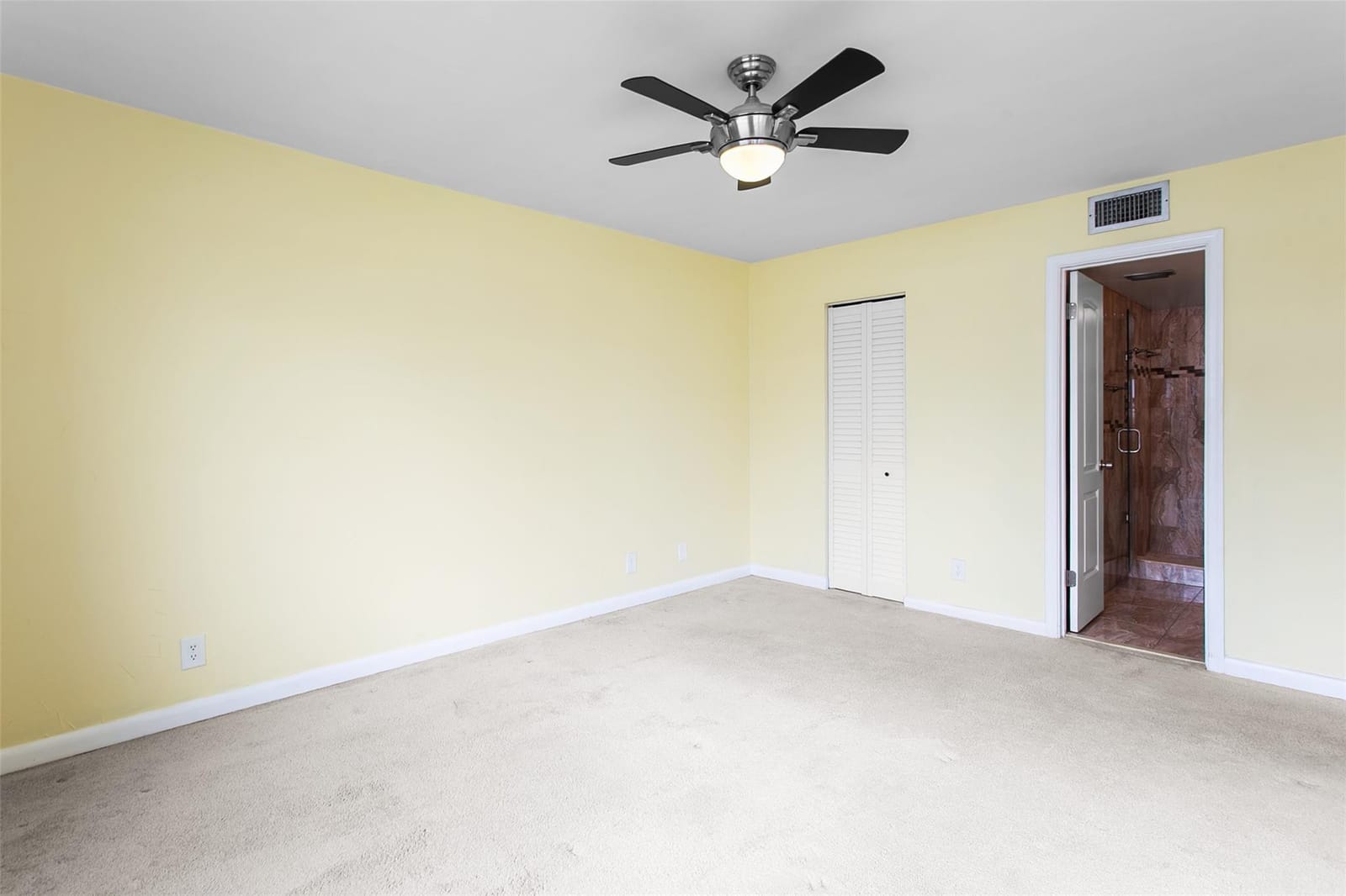 115 Lake Emerald Drive 307, Oakland Park, FL 33309 photo 19