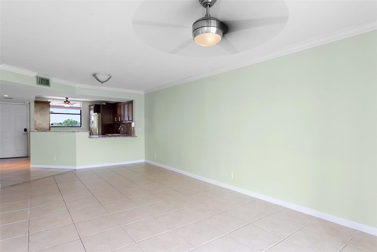 115 Lake Emerald Drive 307, Oakland Park, FL 33309 photo 9