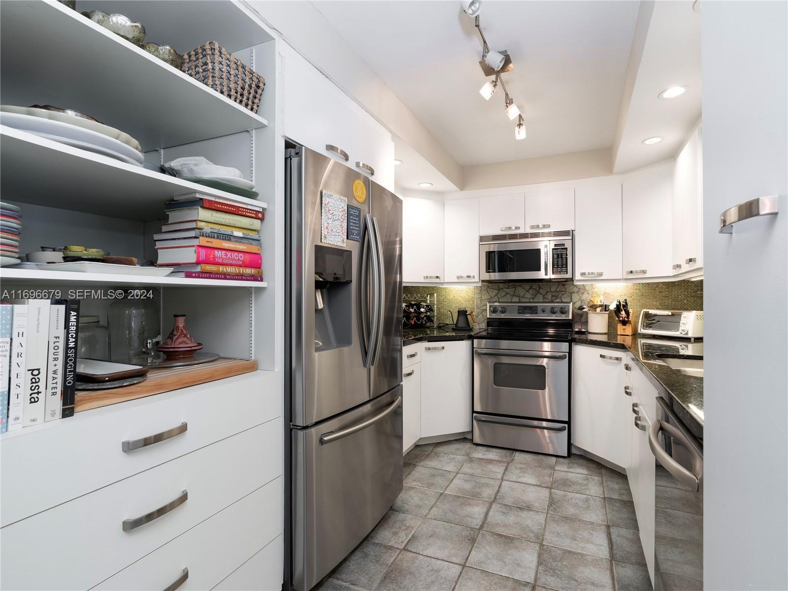 11 Island Avenue 1007, Miami Beach, FL 33139 photo 6