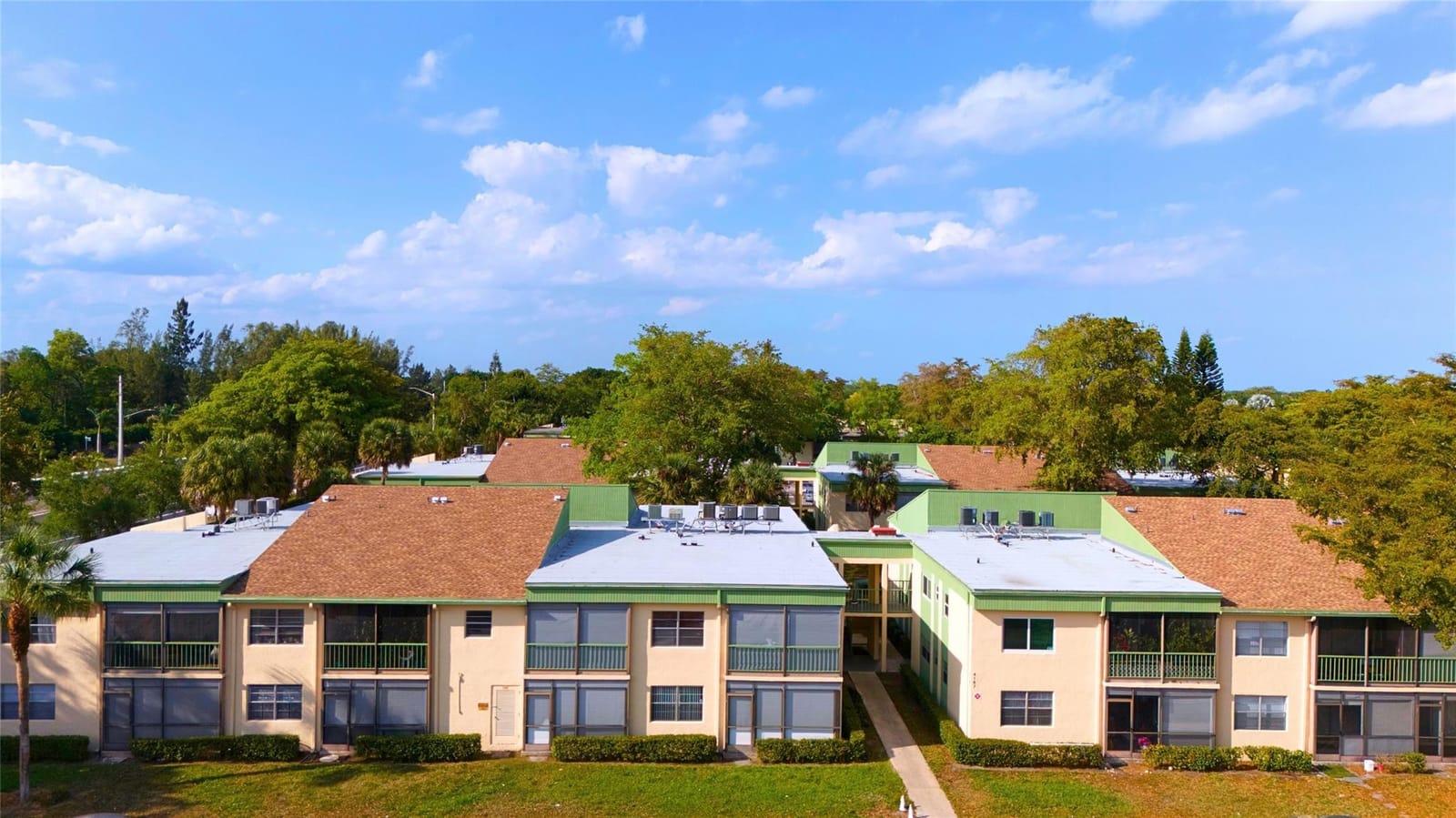 4168 NW 90th Avenue 106, Coral Springs, FL 33065