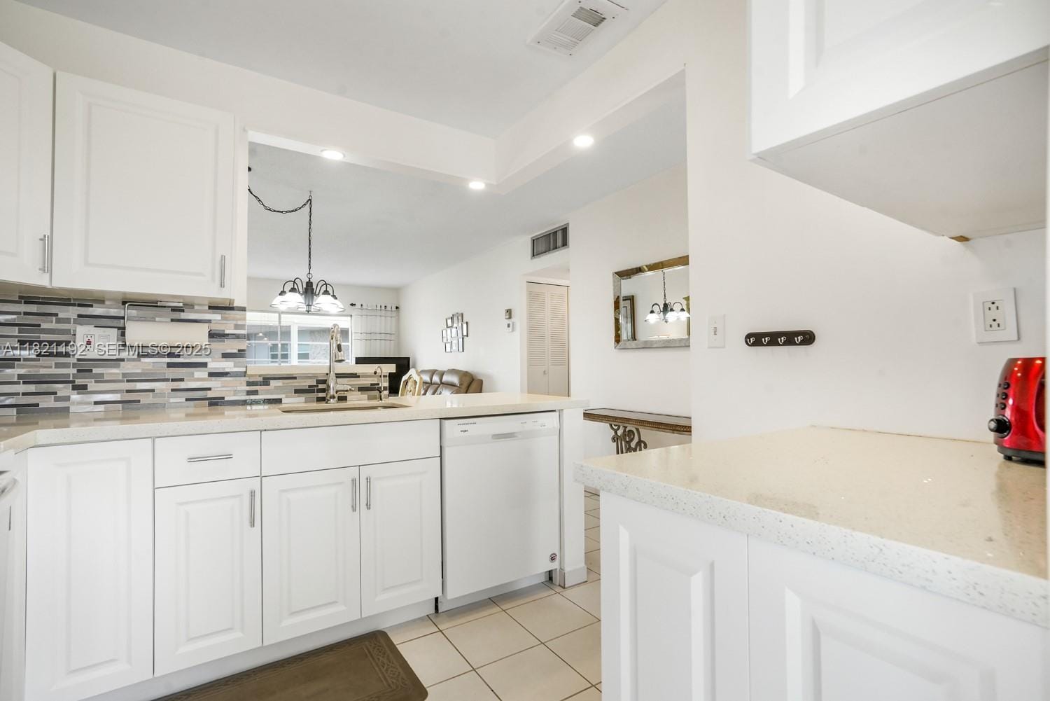 4706 NW 36th Street 616, Lauderdale Lakes, FL 33319 photo 2