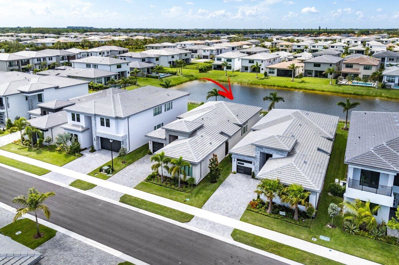 8347 Essex Country Club Drive, Boca Raton, FL 33434 photo 19