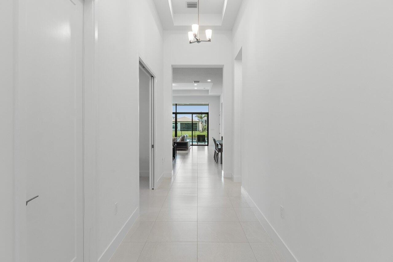 8347 Essex Country Club Drive, Boca Raton, FL 33434 photo 28
