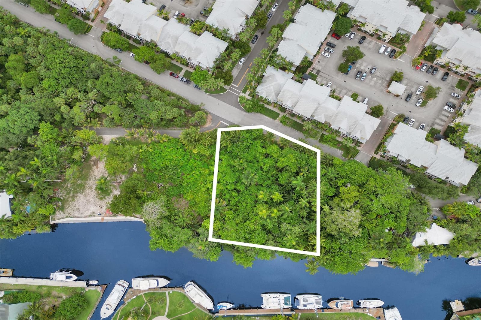 401 SW 14th Avenue, Fort Lauderdale, FL 33312