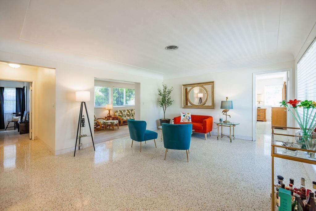 2021 NE 31st Court — photo 7