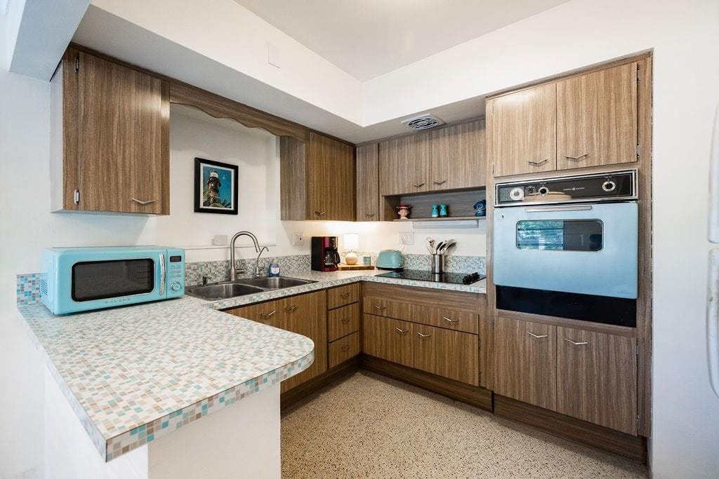 2021 NE 31st Court — photo 9