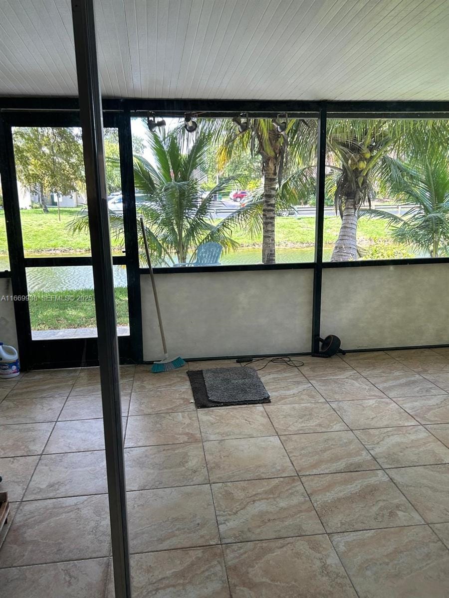 14249 Kendale Lakes Circle 14249, Miami, FL 33183 photo 16