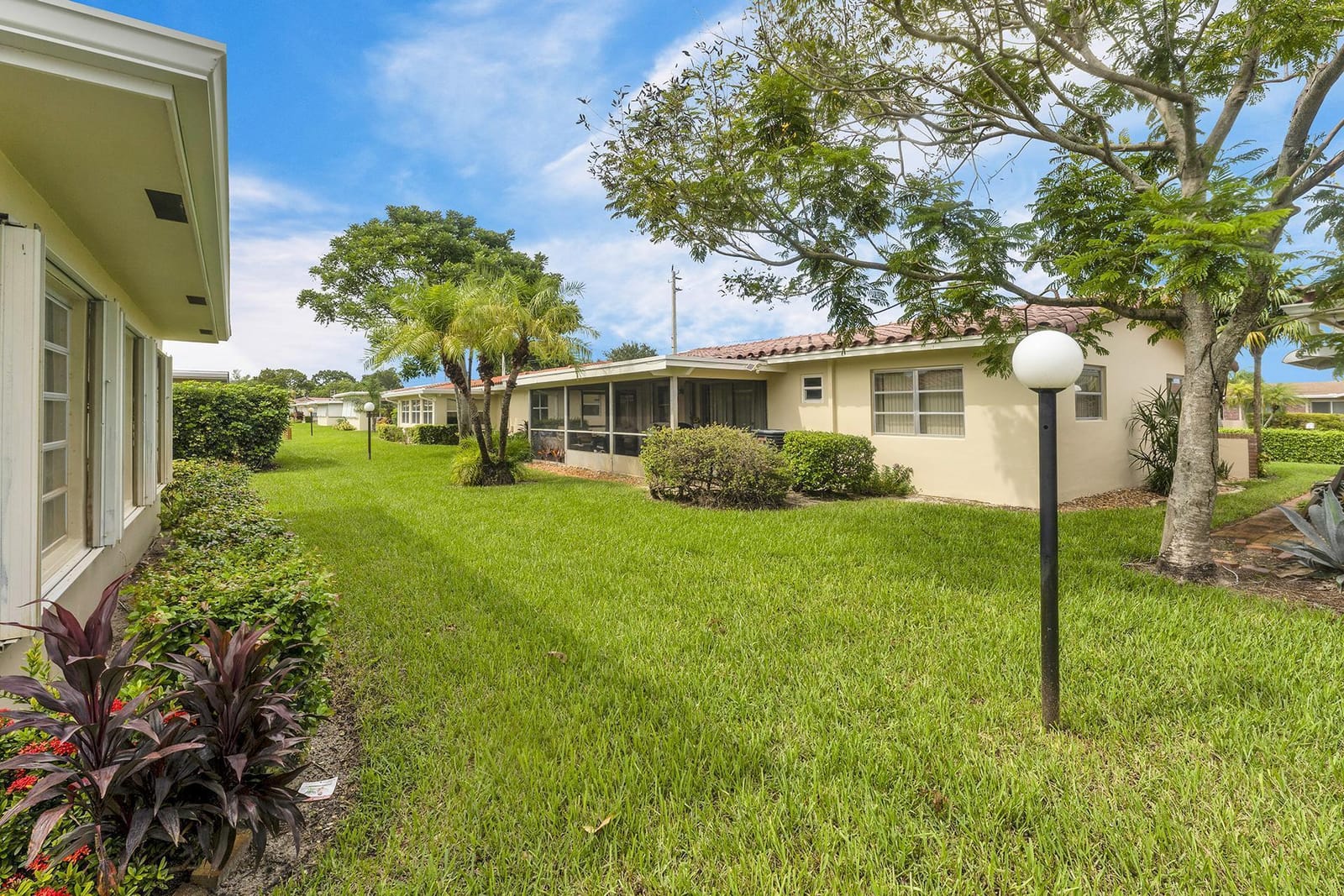 1261 NW 44th Street, Deerfield Beach, FL 33064 photo 27