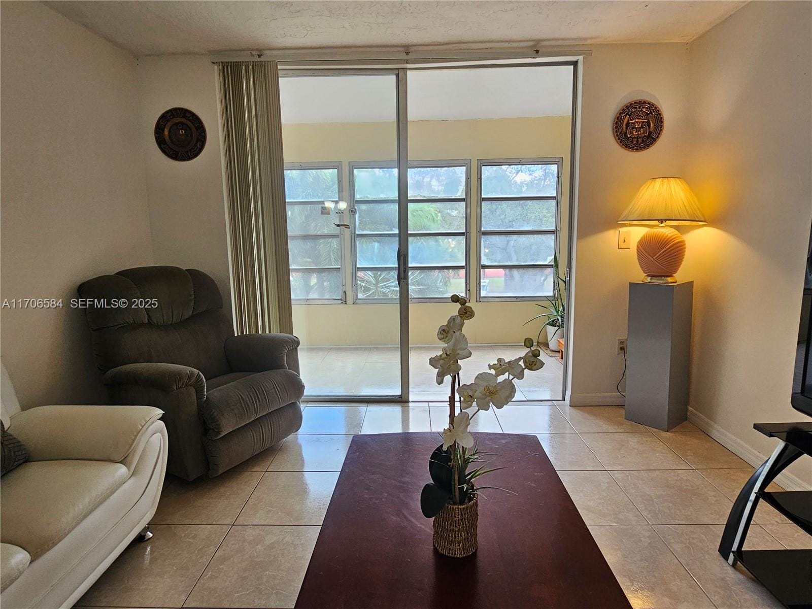 1681 NW 70th Avenue 303, Plantation, FL 33313 photo 4