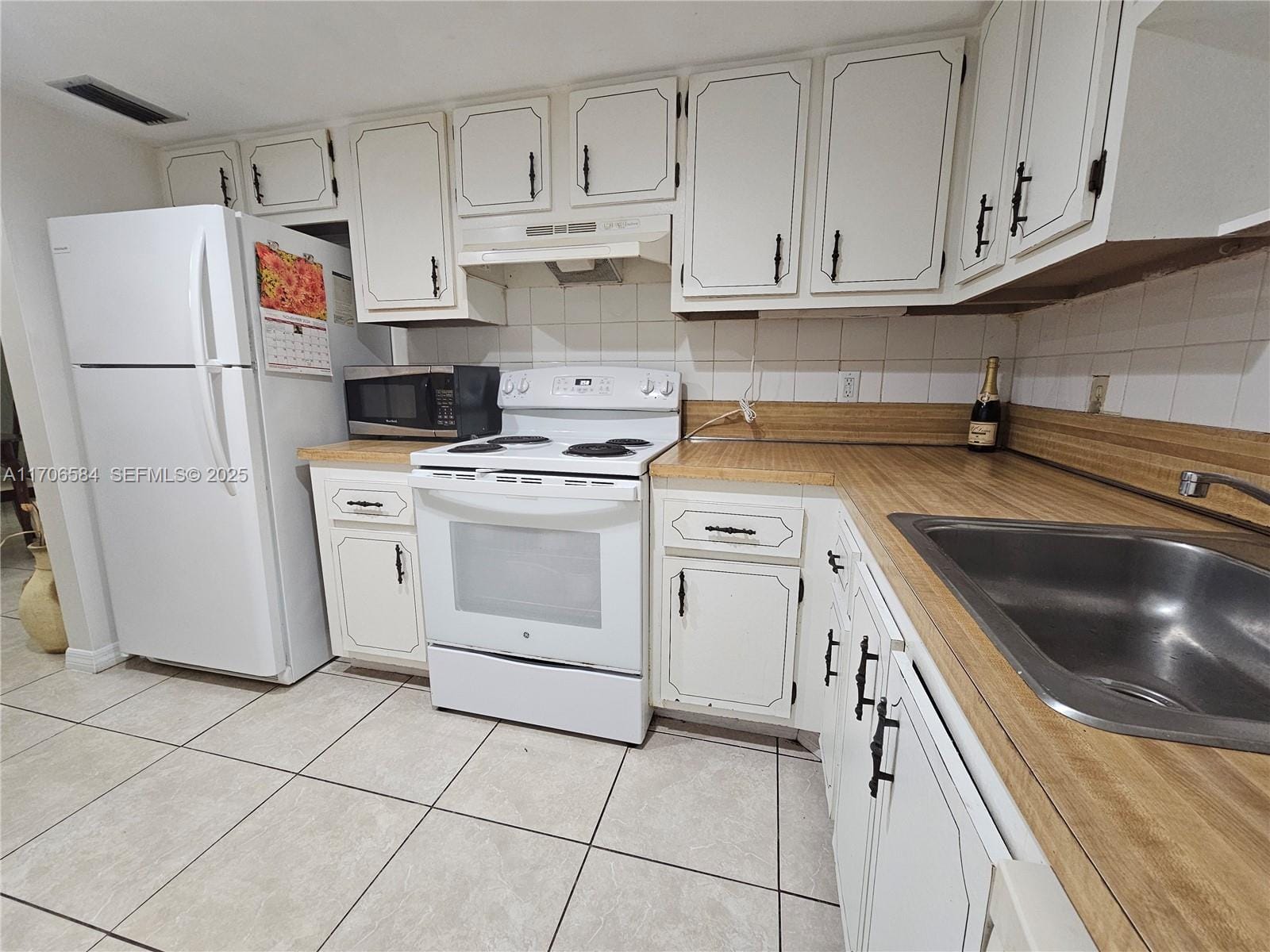 1681 NW 70th Avenue 303, Plantation, FL 33313 photo 7