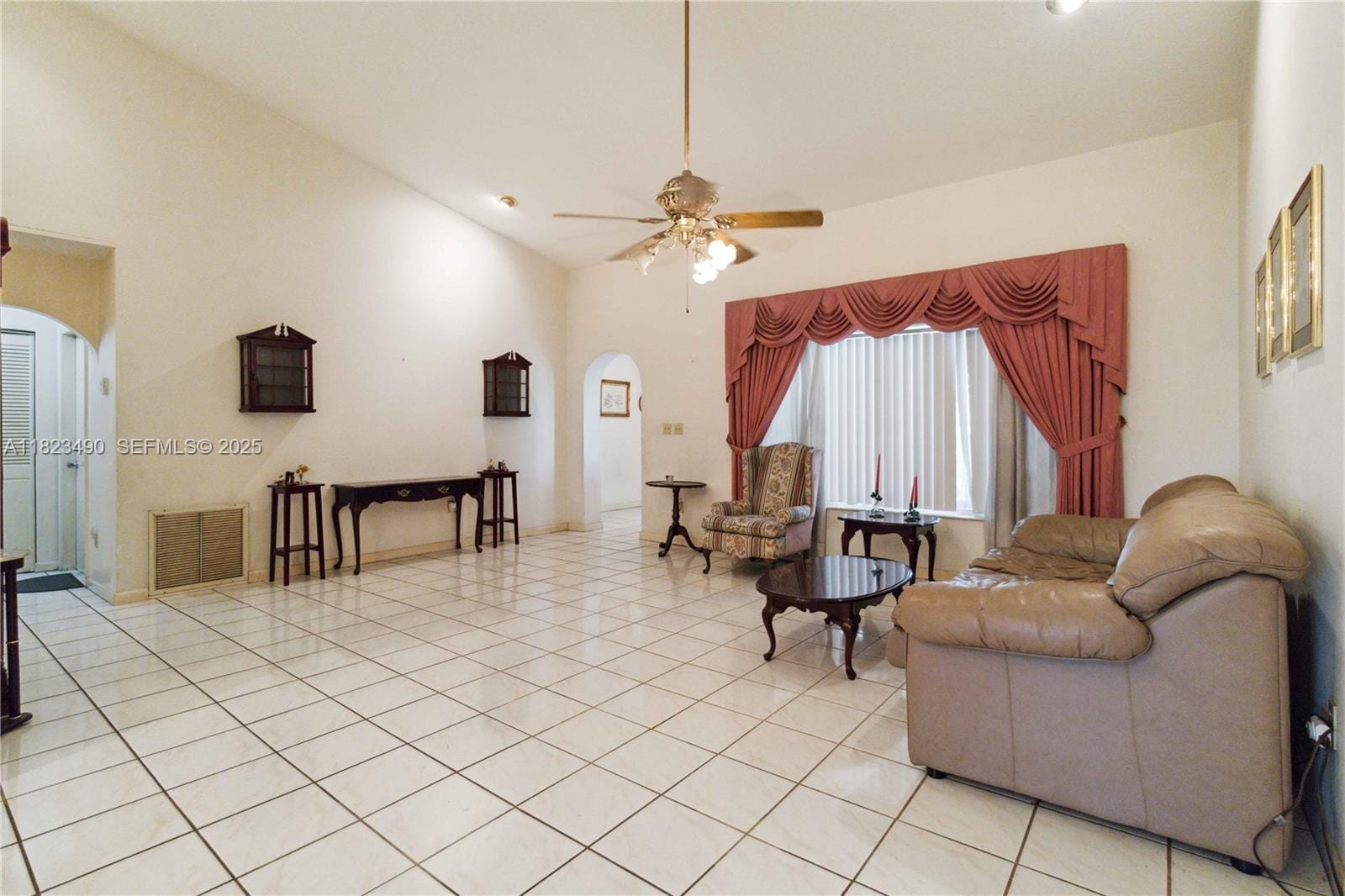 13600 Harrison Street — photo 6