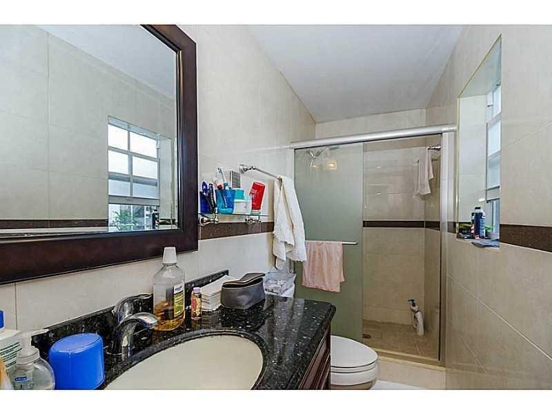 8231 NW 47 Street — photo 5