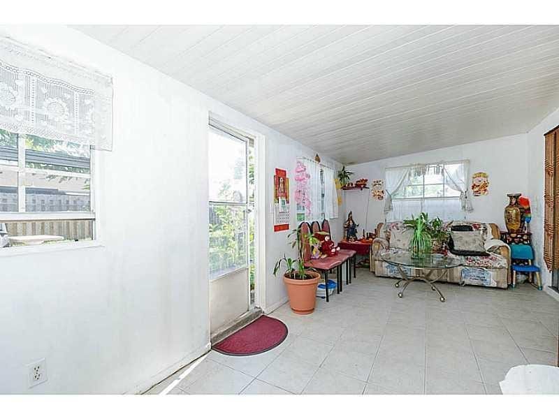 8231 NW 47 Street — photo 7