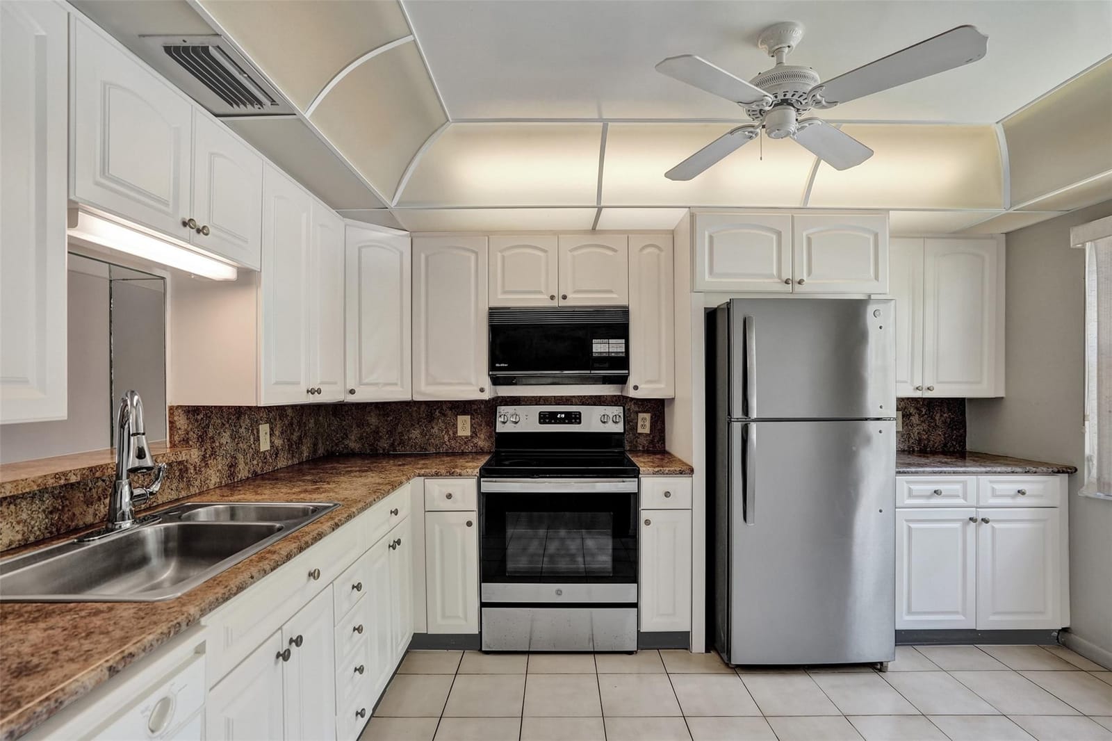 3003 Portofino Isle O1 — photo 4