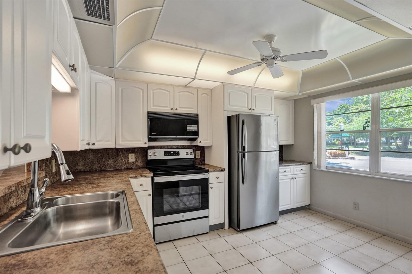 3003 Portofino Isle O1 — photo 6