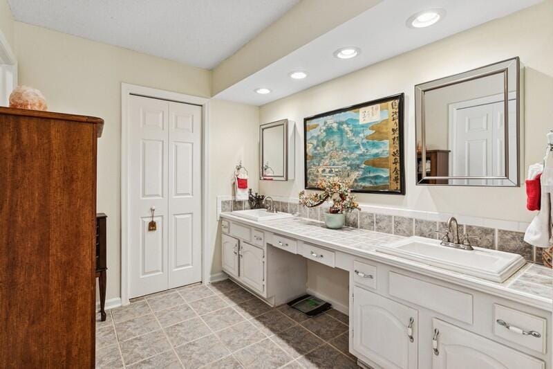 7 Atrium Circle D, Atlantis, FL 33462 photo 16