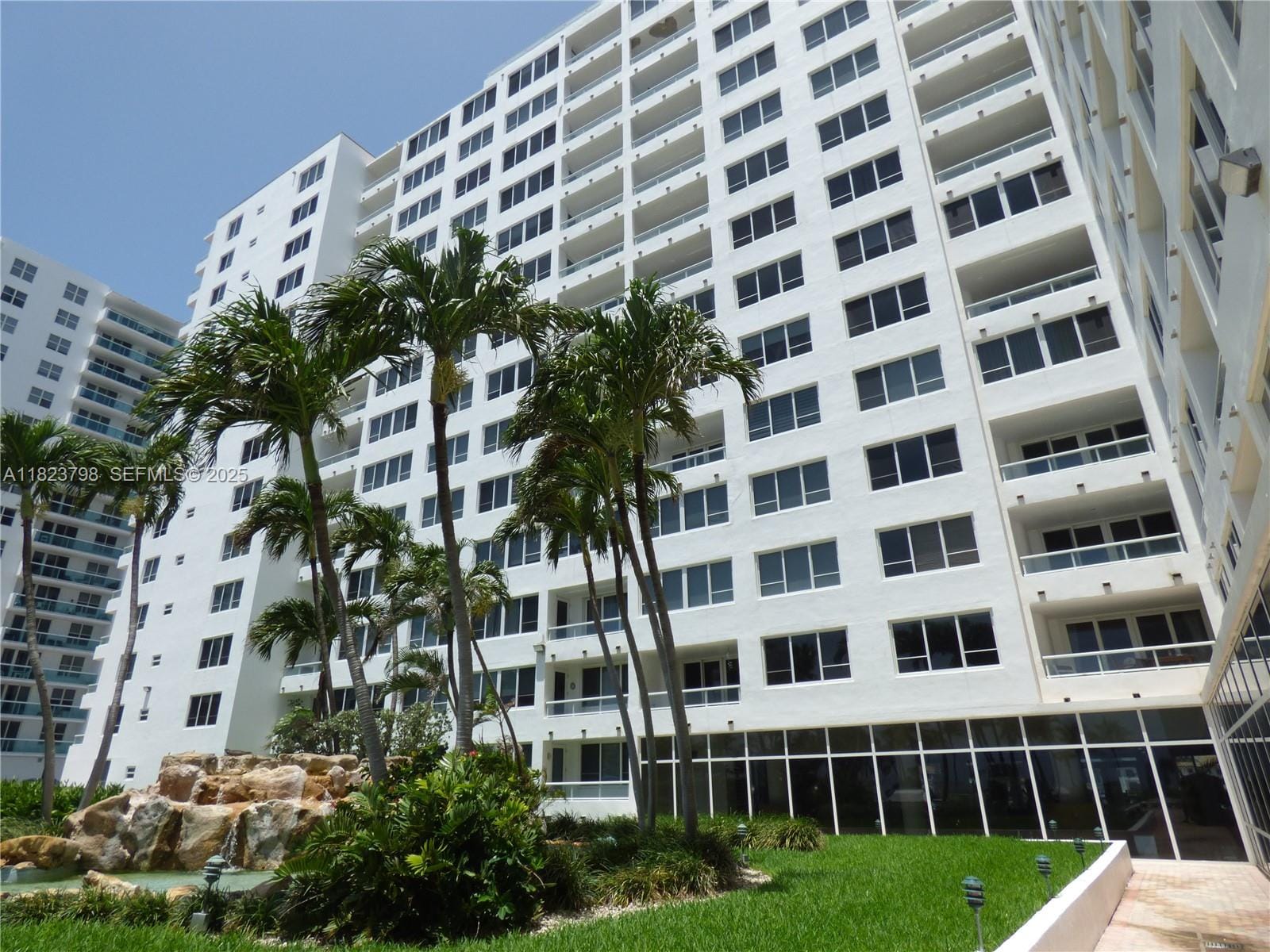 5005 Collins Avenue 202, Miami Beach, FL 33140