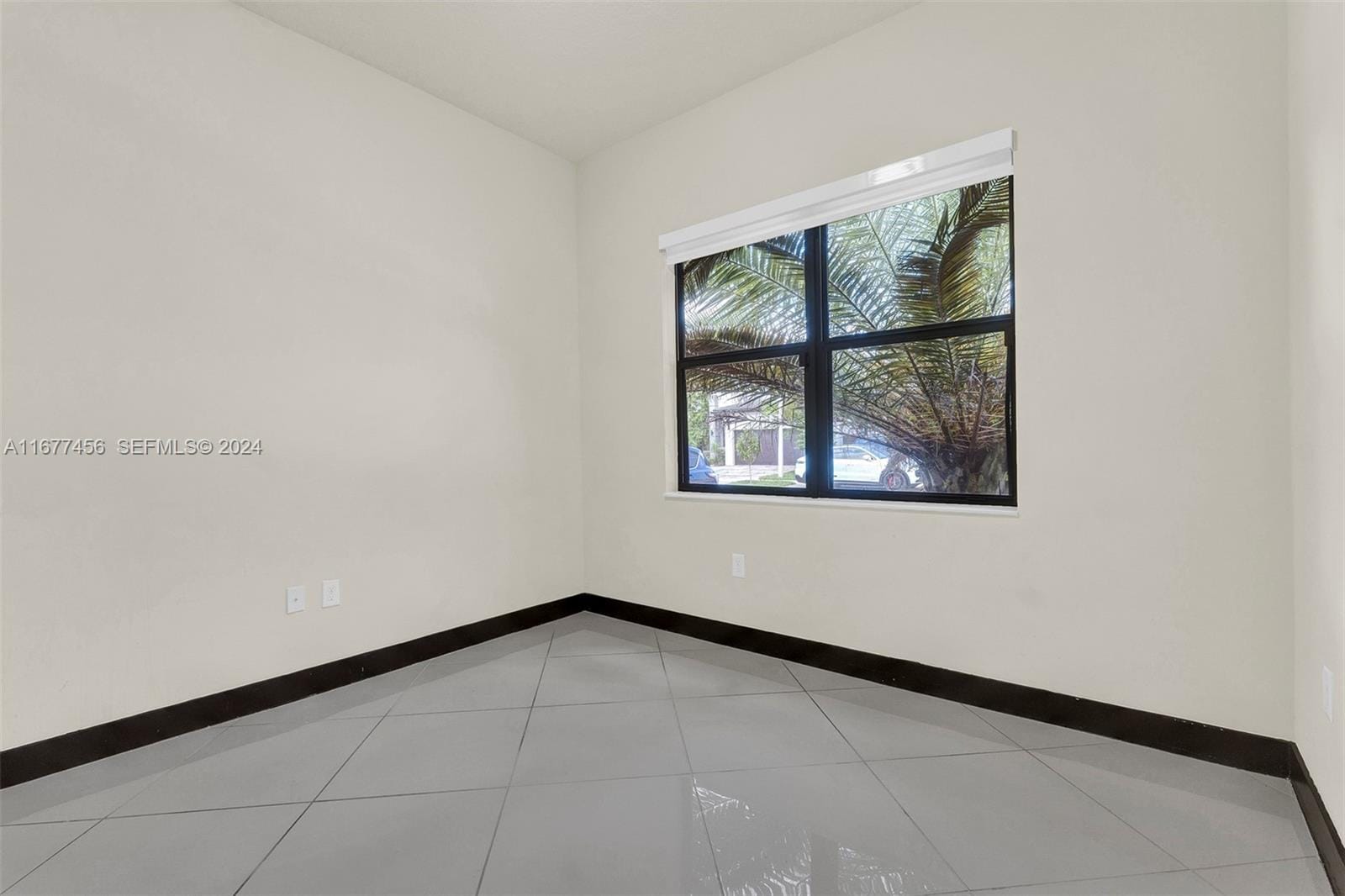 8900 NW 160th Terrace, Miami Lakes, FL 33018 photo 6