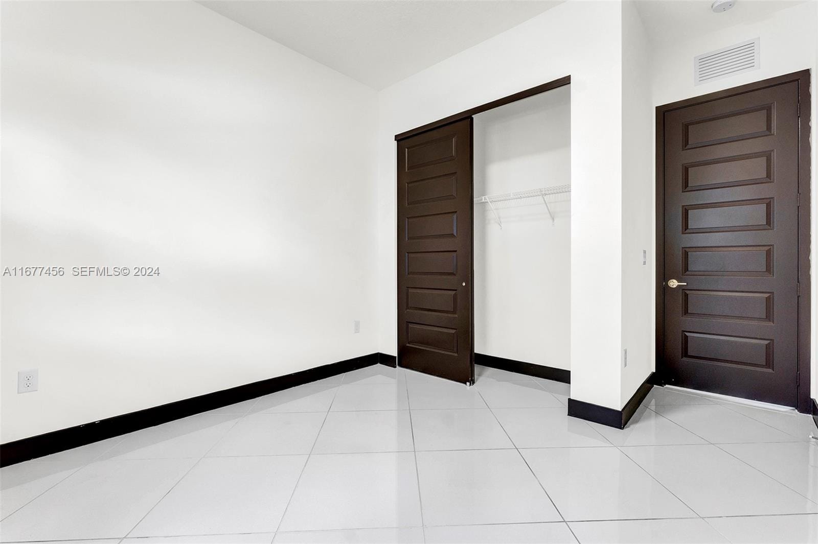 8900 NW 160th Terrace, Miami Lakes, FL 33018 photo 7