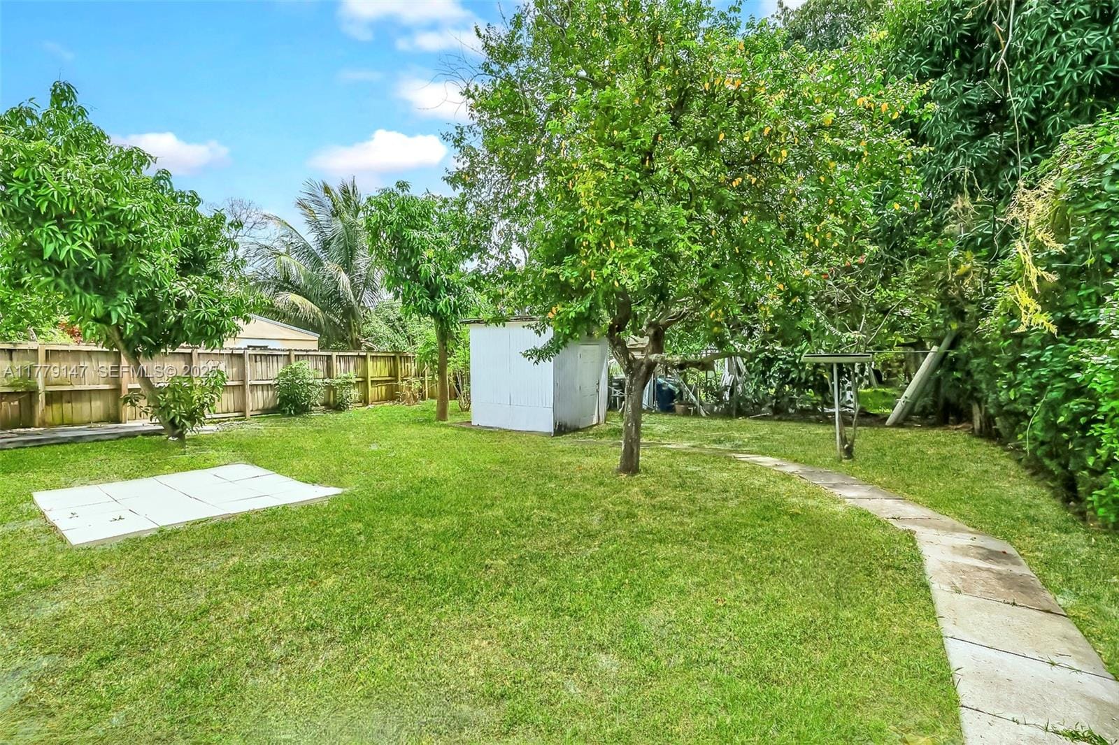 320 NW 117th Street, Miami, FL 33168 photo 5