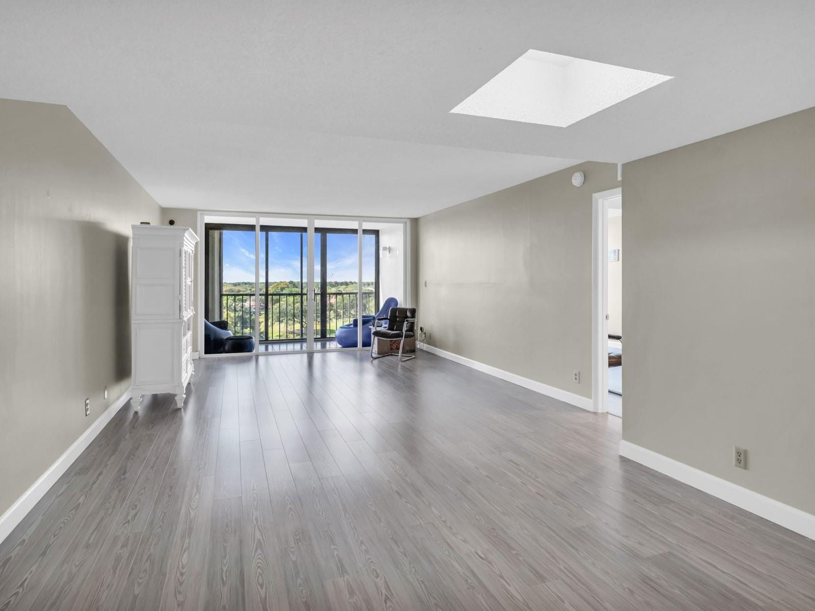 16300 Golf Club Road 719 — photo 11