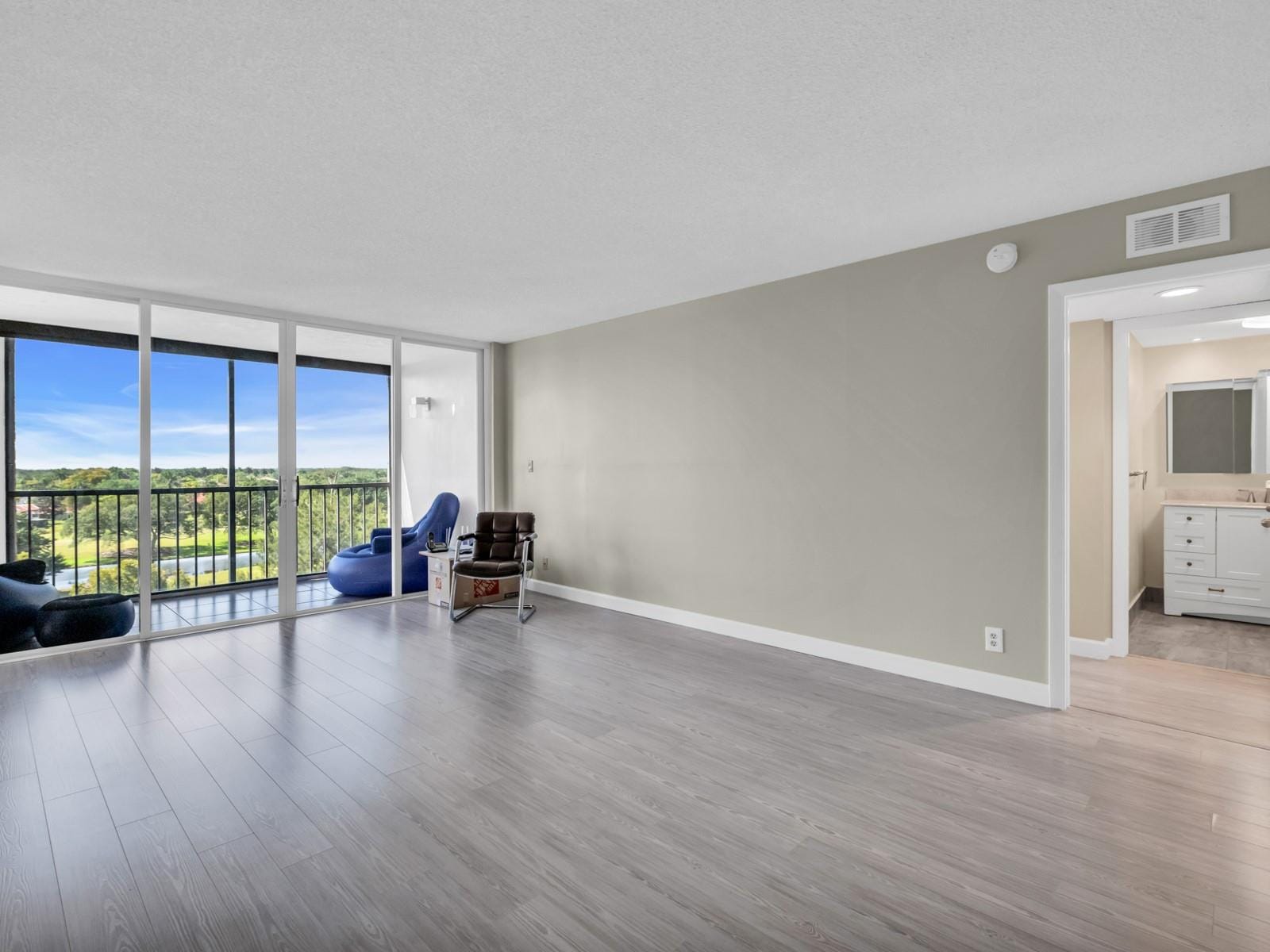 16300 Golf Club Road 719 — photo 12