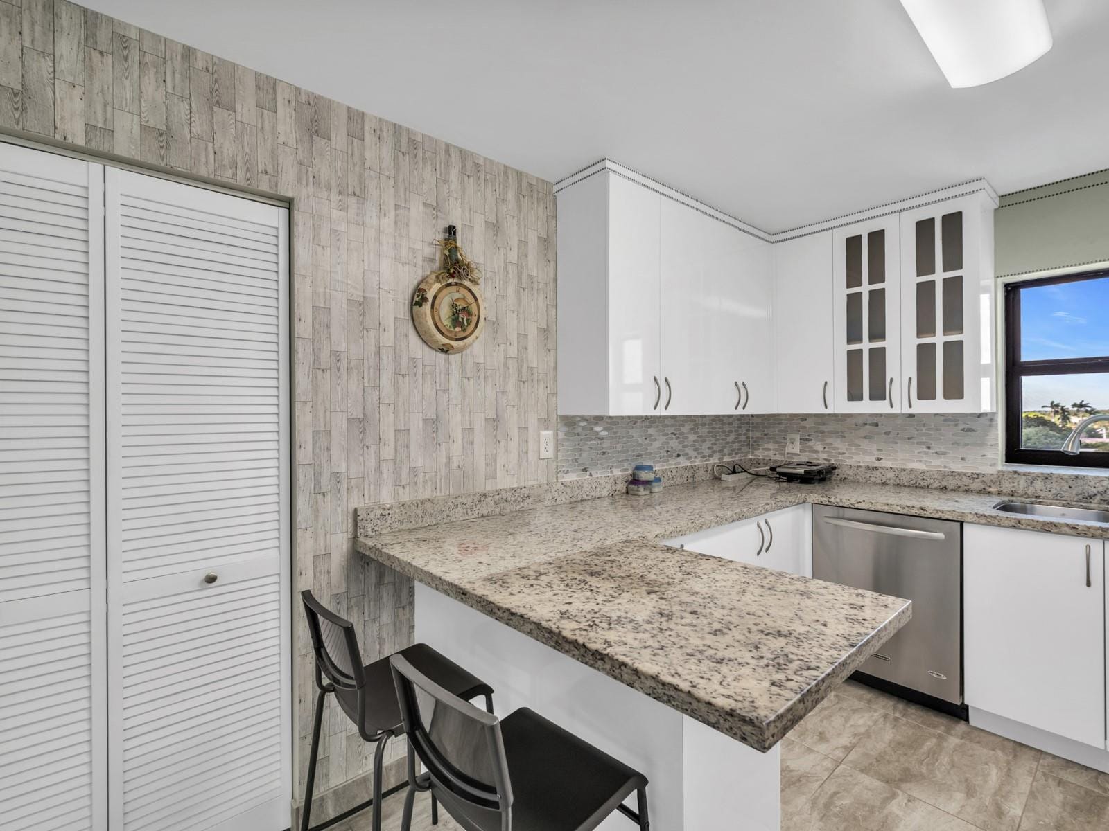 16300 Golf Club Road 719, Weston, FL 33326 photo 17