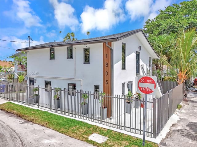 1805 SW 4th Street, sold in Idlewild Park, Miami, FL