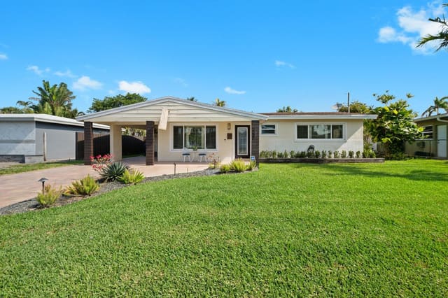 733 NW 28th Street, Wilton Manors, FL 33311