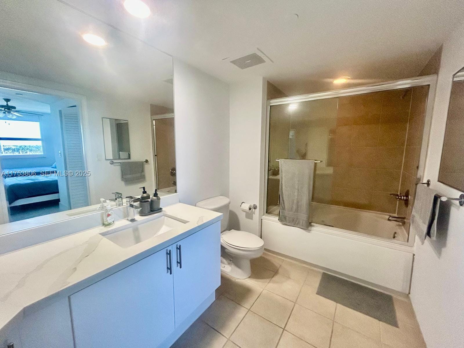 19501 W Country Club Drive 709, Aventura, FL 33180 photo 9