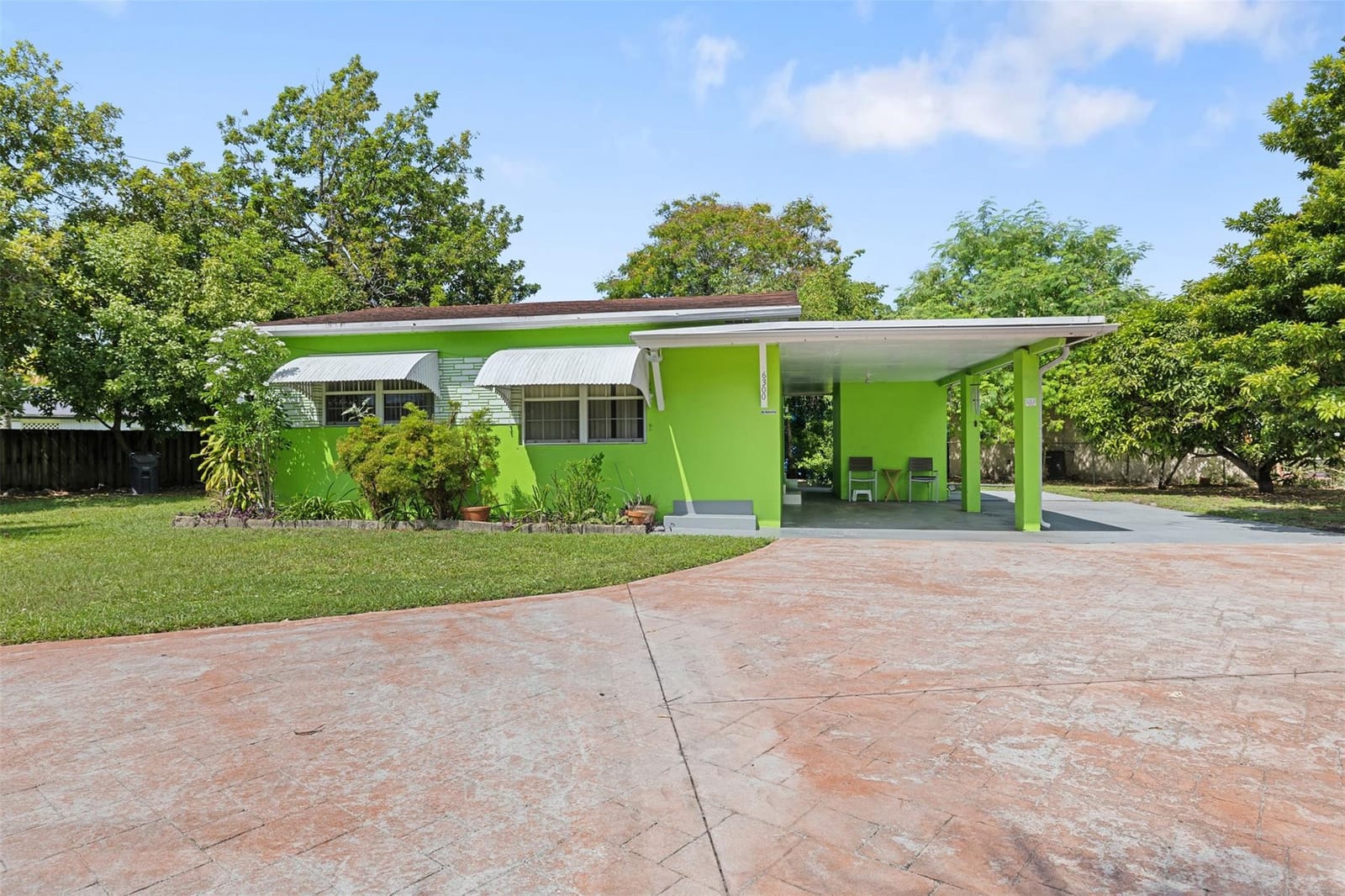 6300 Washington Street, Hollywood, FL 33023