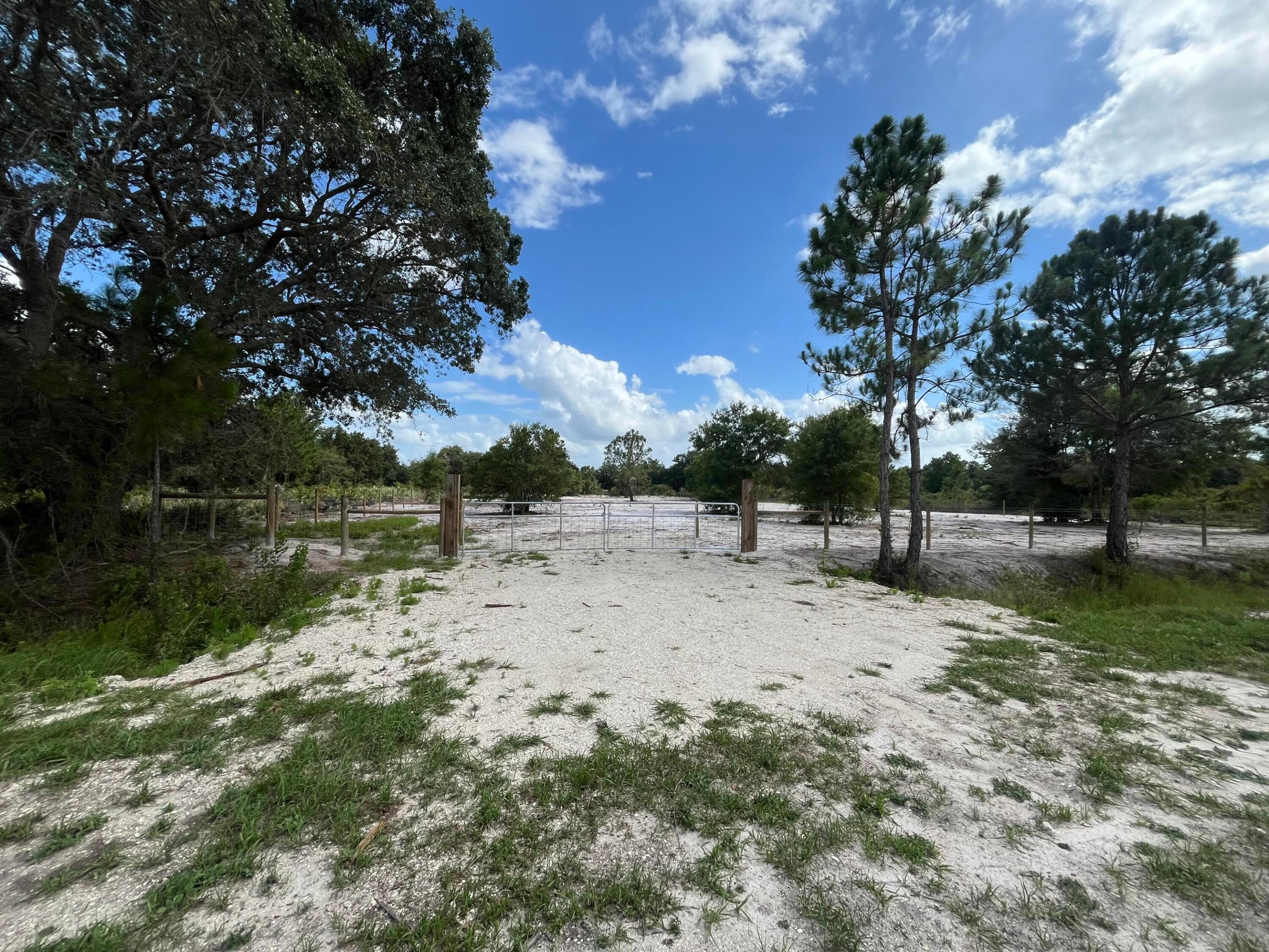 16916 NW 262nd Street, Okeechobee, FL 34972, Okeechobee