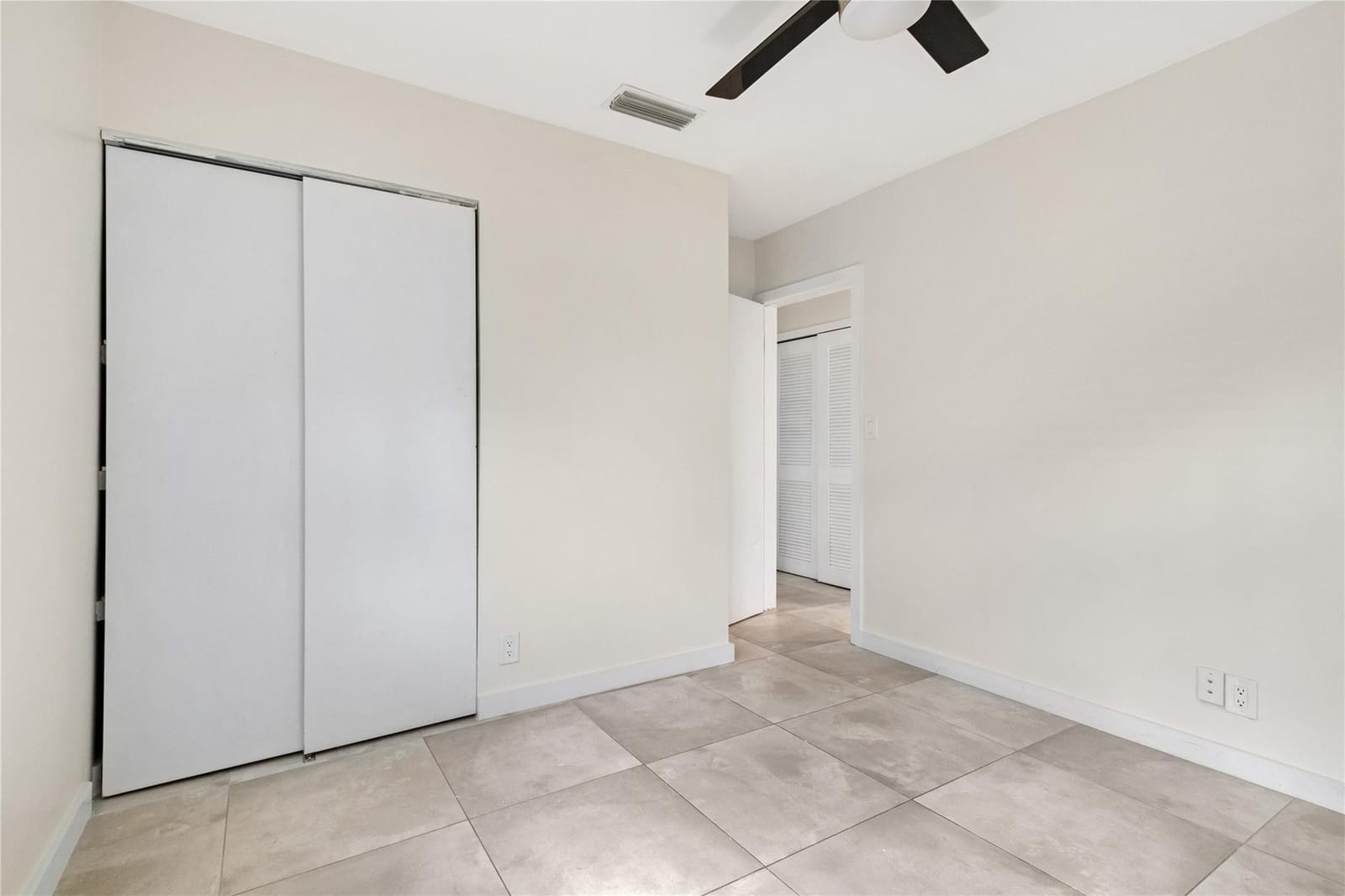 510 NE 61st Street, Oakland Park, FL 33334 photo 18