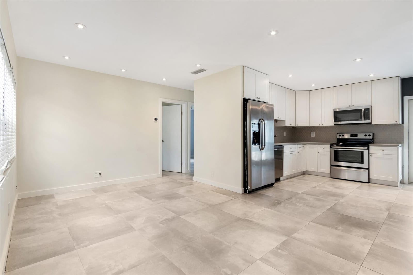 510 NE 61st Street, Oakland Park, FL 33334 photo 3