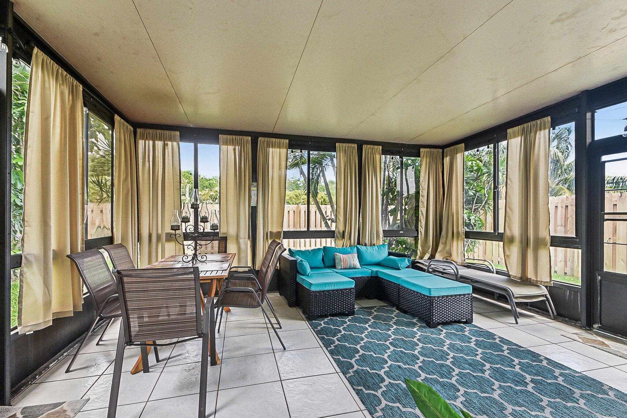 11063 Oakdale Road — photo 10