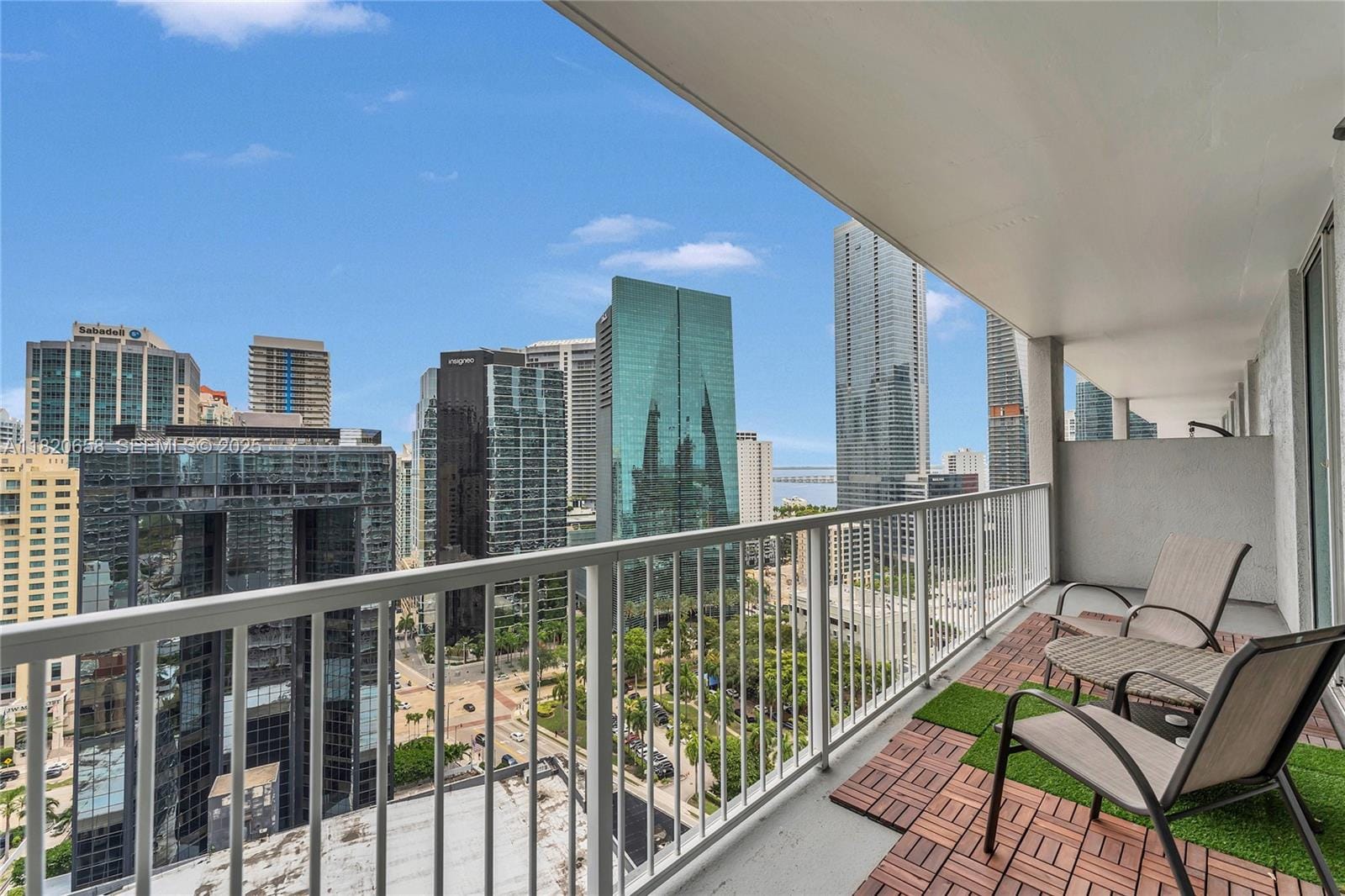 1250 S Miami Avenue 2210, Miami, FL 33130 photo 17