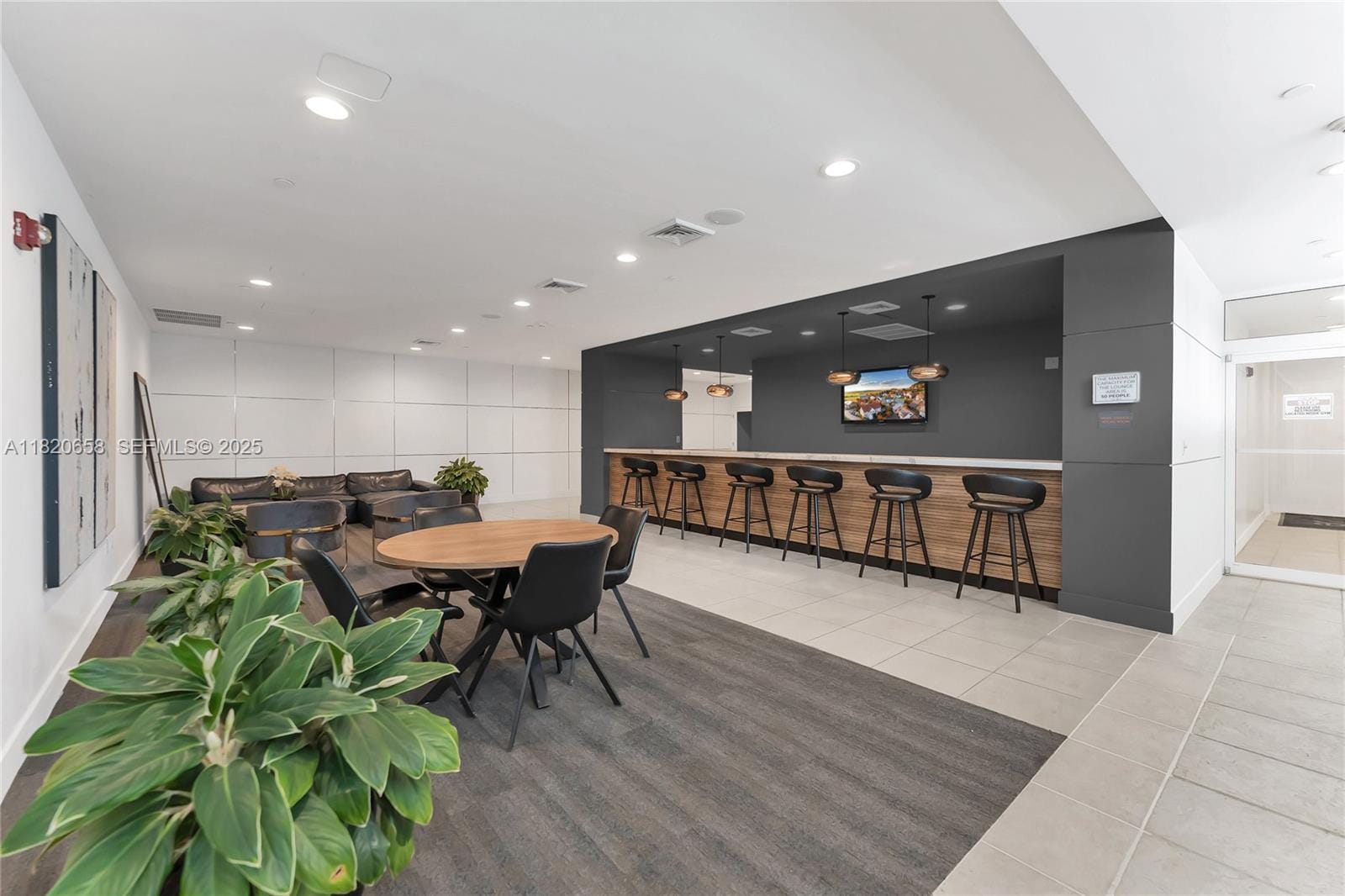 1250 S Miami Avenue 2210, Miami, FL 33130 photo 22