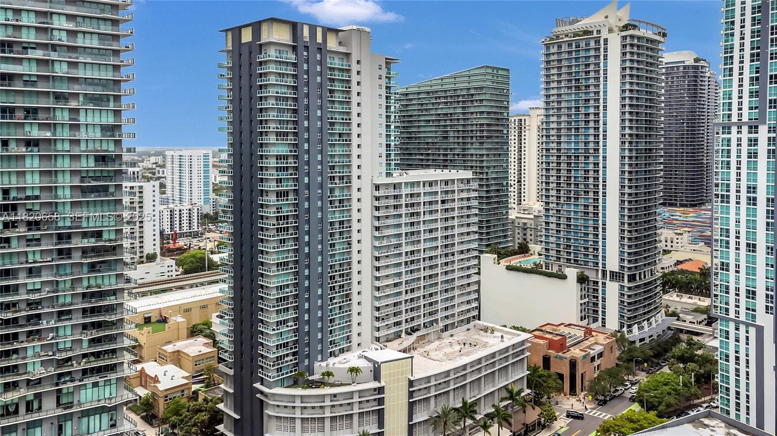 1250 S Miami Avenue 2210, Miami, FL 33130 photo 27