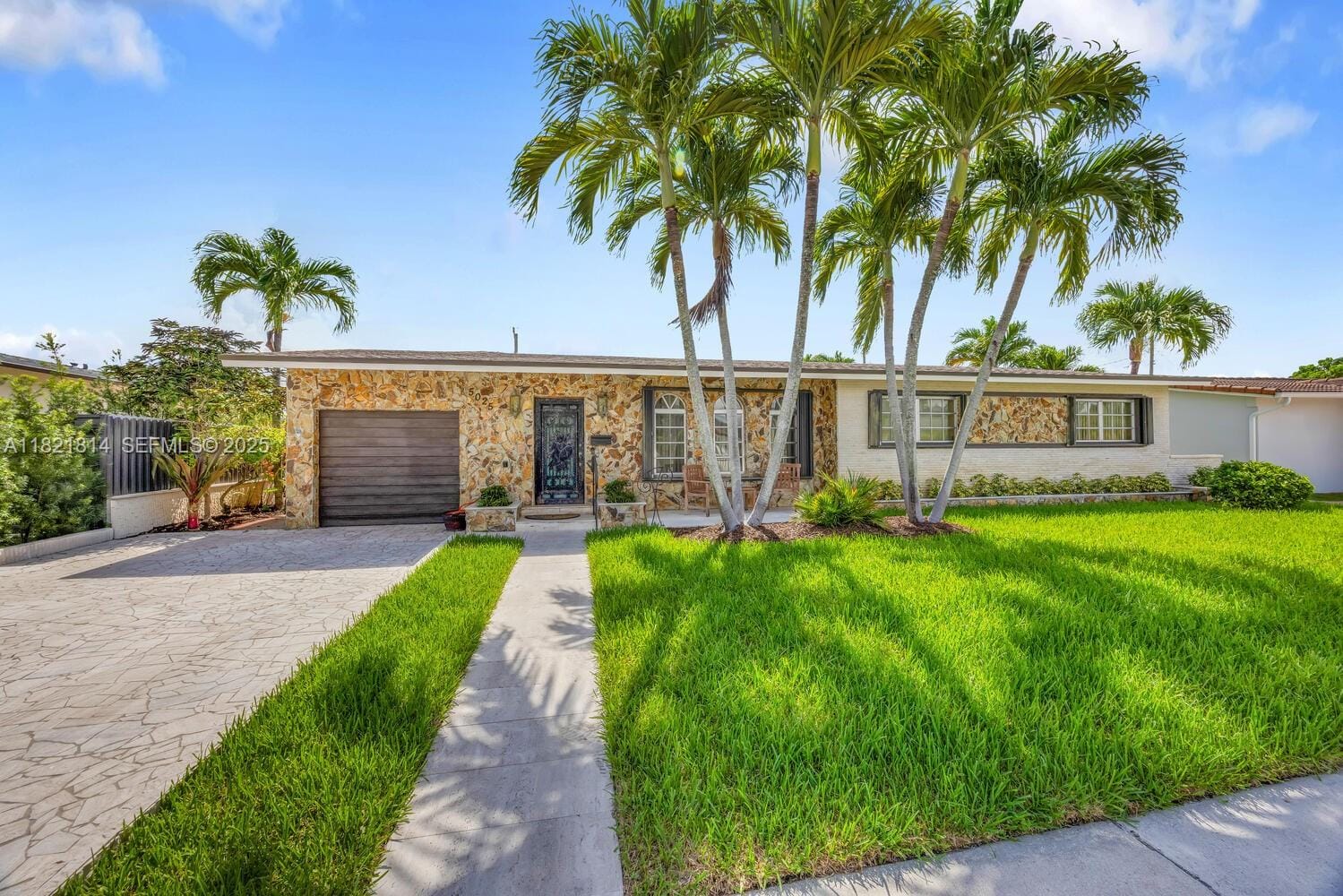 5025 SW 90th Court, Miami, FL 33165