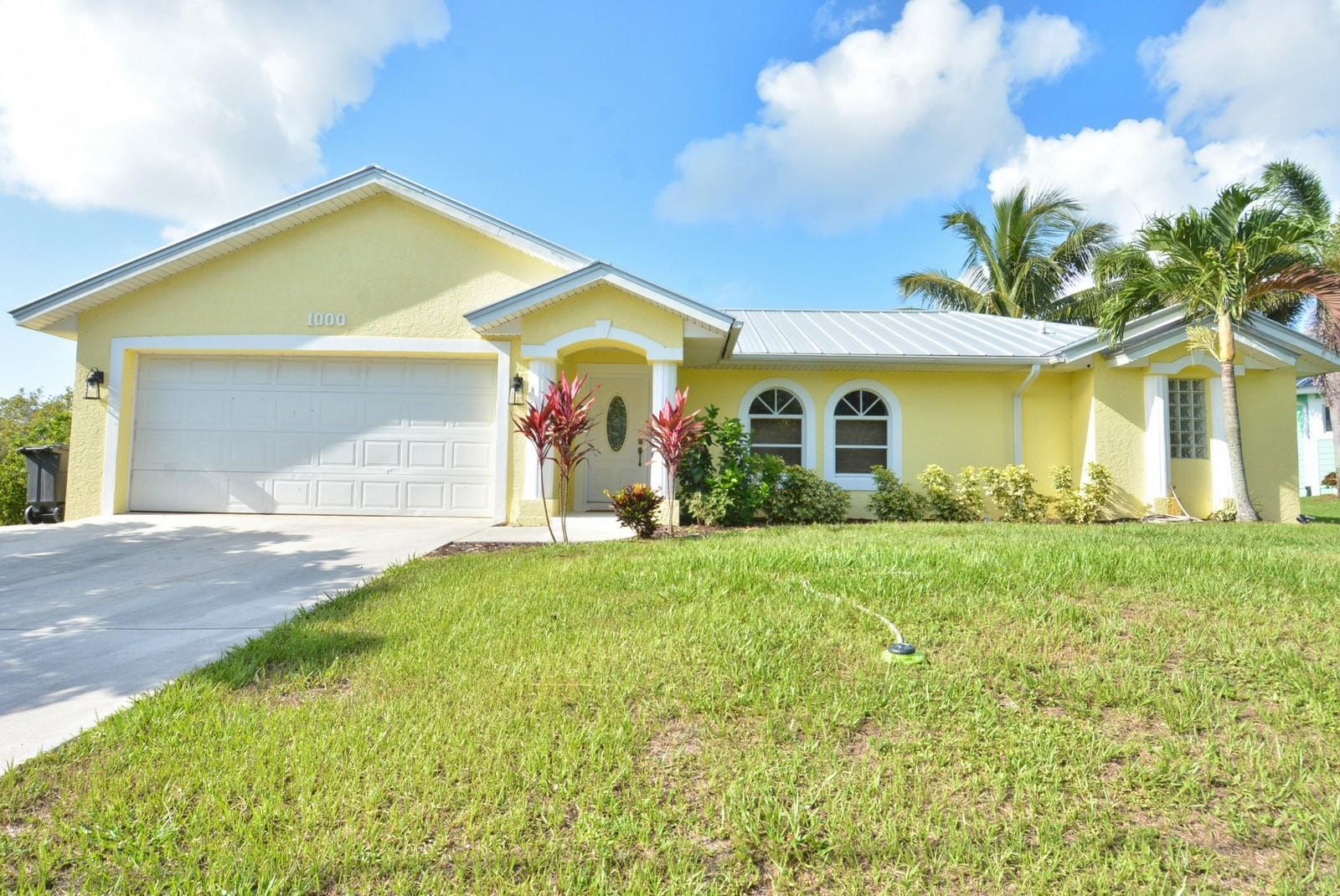 1000 NE County Line Road, Jensen Beach, FL 34957