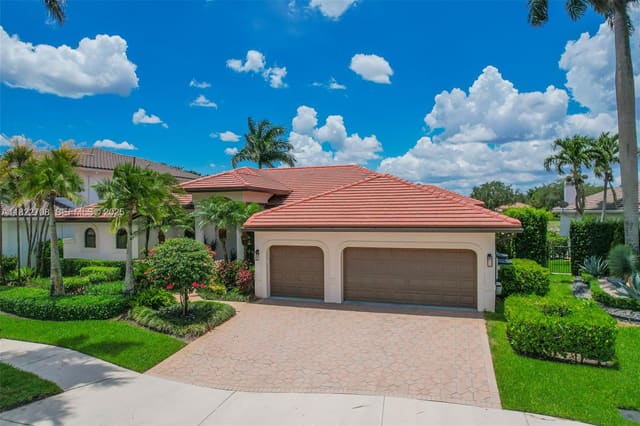 2489 Eagle Watch Lane, sold in Sector 7 - Parcels F G H, Weston, FL