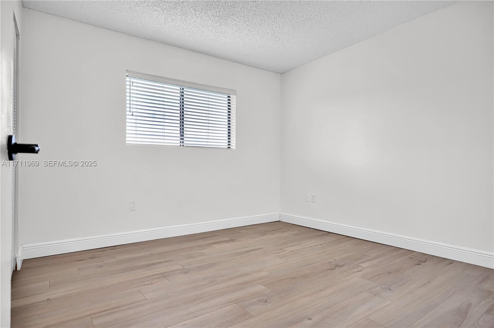 200 W Palm W Circle 203, Pembroke Pines, FL 33025 photo 12